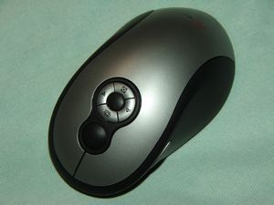 Wireless 9-Button Office Mouse