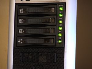 iStar S-9 Storm Series 4 Bay Hot-swappable Storage Server ATX Case S-9-H34