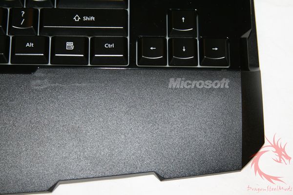 microsoft sidewinder x6 gaming keyboard with usb port