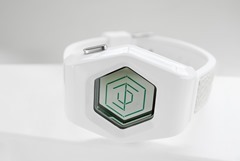 kisai_spider_acetate_transparent_lcd_watch_from_tokyoflash_japan_06