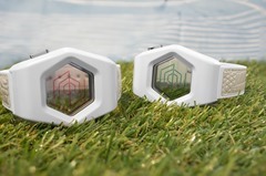 kisai_spider_acetate_transparent_lcd_watch_from_tokyoflash_japan_07